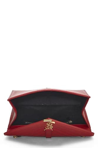 Yves Saint Laurent, Pre-Loved Red Calfskin Envelope Shoulder Bag Large, Red - View 6