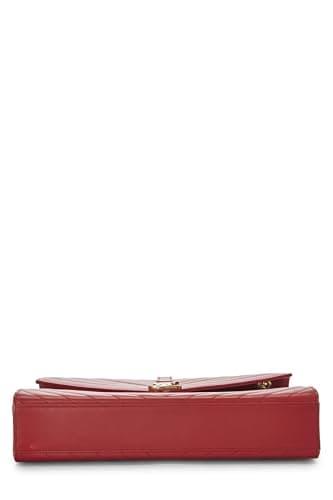 Yves Saint Laurent, Pre-Loved Red Calfskin Envelope Shoulder Bag Large, Red - View 5