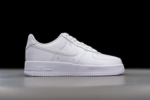 Nike Air Force 1 '07 Low Mens Basketball Shoes (Men's 10.5 Medium, White/White) - View 5