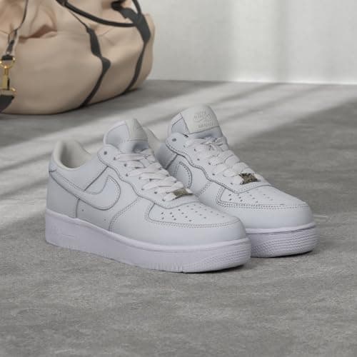 Nike Air Force 1 '07 Low Mens Basketball Shoes (Men's 10.5 Medium, White/White) - View 2