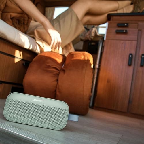 Bose SoundLink Flex Portable Bluetooth Speaker (2nd Gen), Portable Outdoor Speaker with Hi-Fi Audio, Up to 12 Hours Battery Life, Waterproof and Dustproof, Alpine Sage - View 6